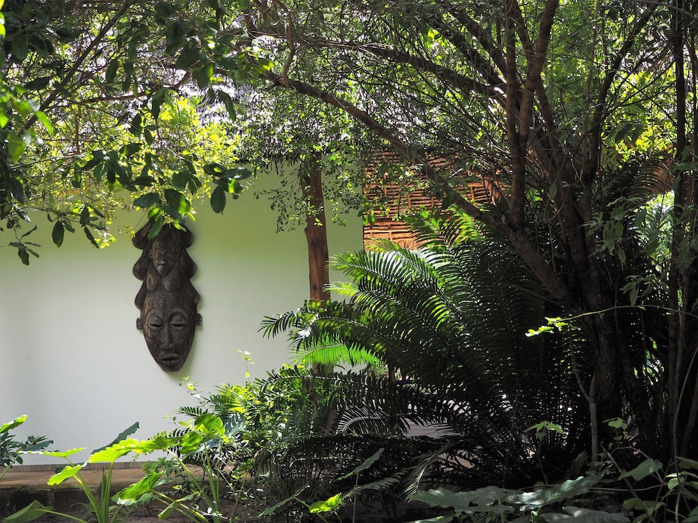 Tikitam Palms Boutique Hotel 44/50