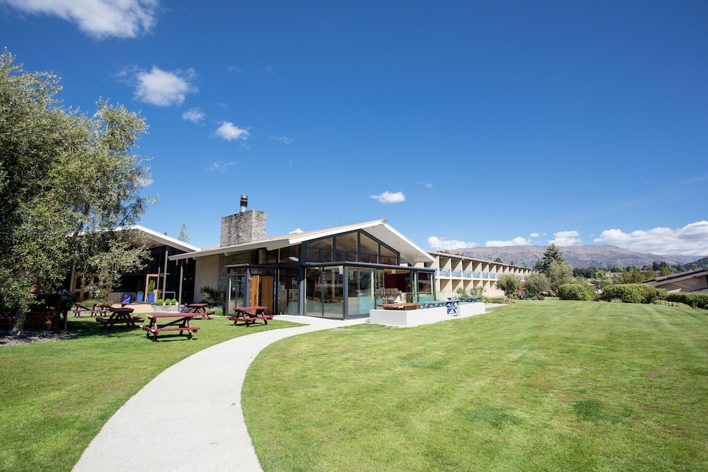 Wanaka Hotel 5/37