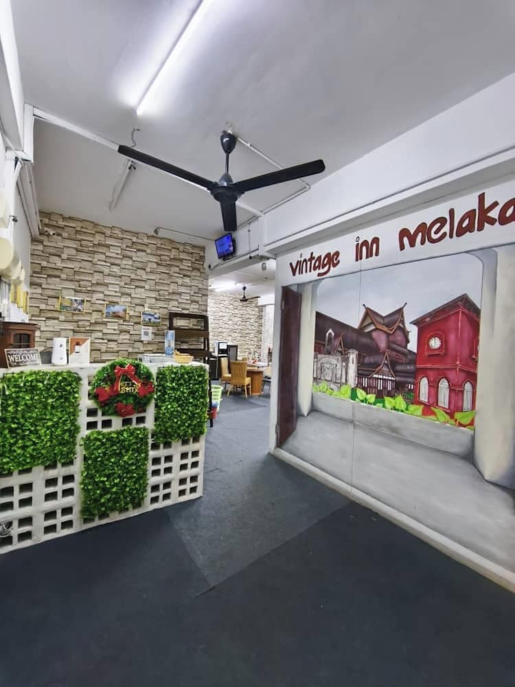 Vintage Inn Melaka 13/50