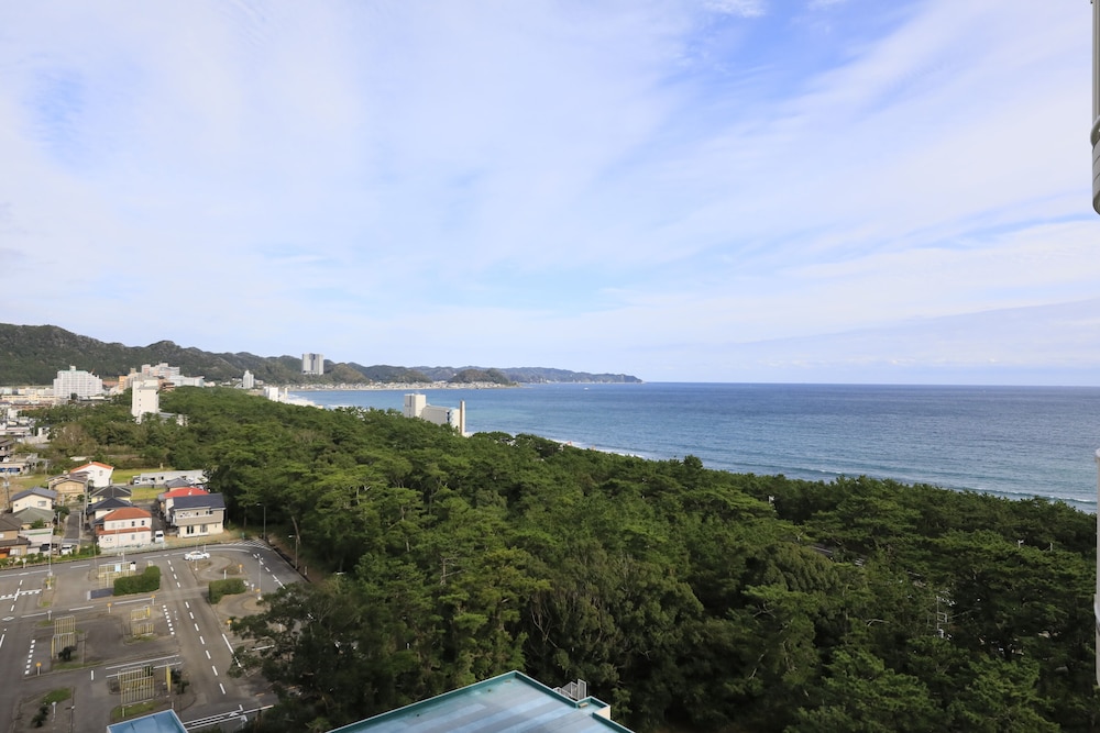 Kamogawa Grand Tower 31/42