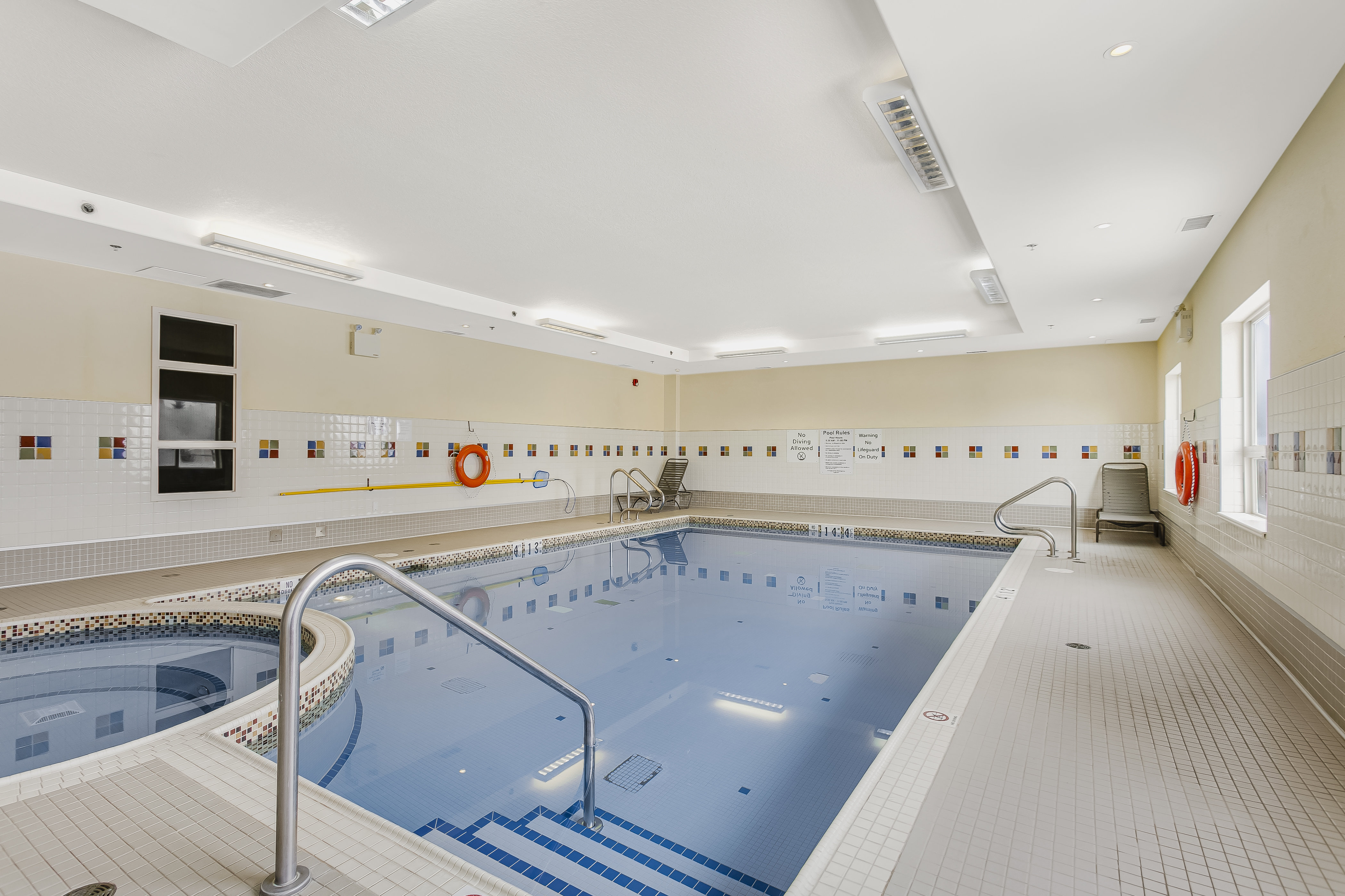 Holiday Inn Hotel Suites Lloydminster 30/65