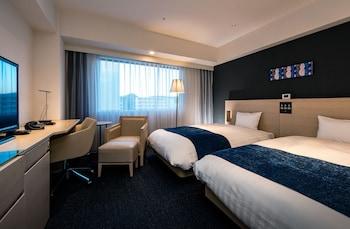 Standard, Single, Queen Bed