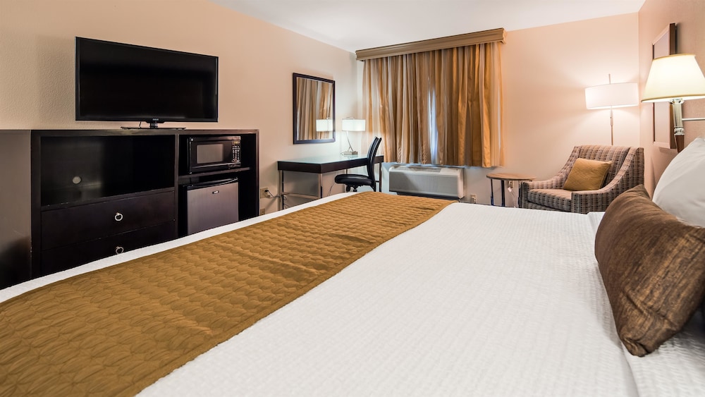 Best Western Plus Portland Airport Hotel & Suites 6/41