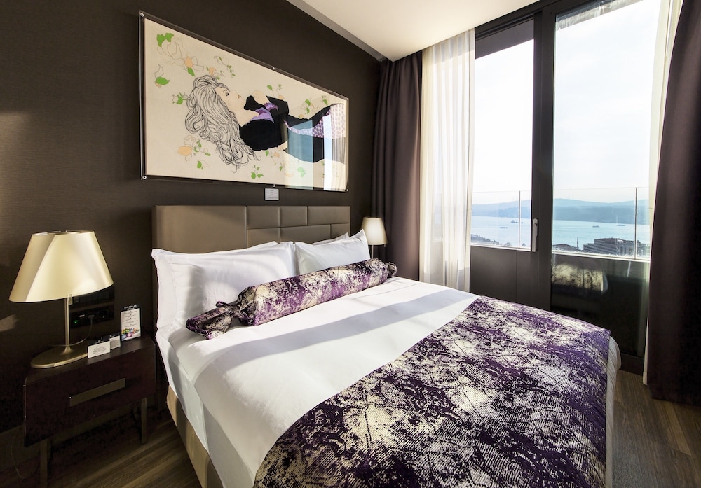 Lokalist, Istanbul, a Tribute Portfolio Hotel 12/50