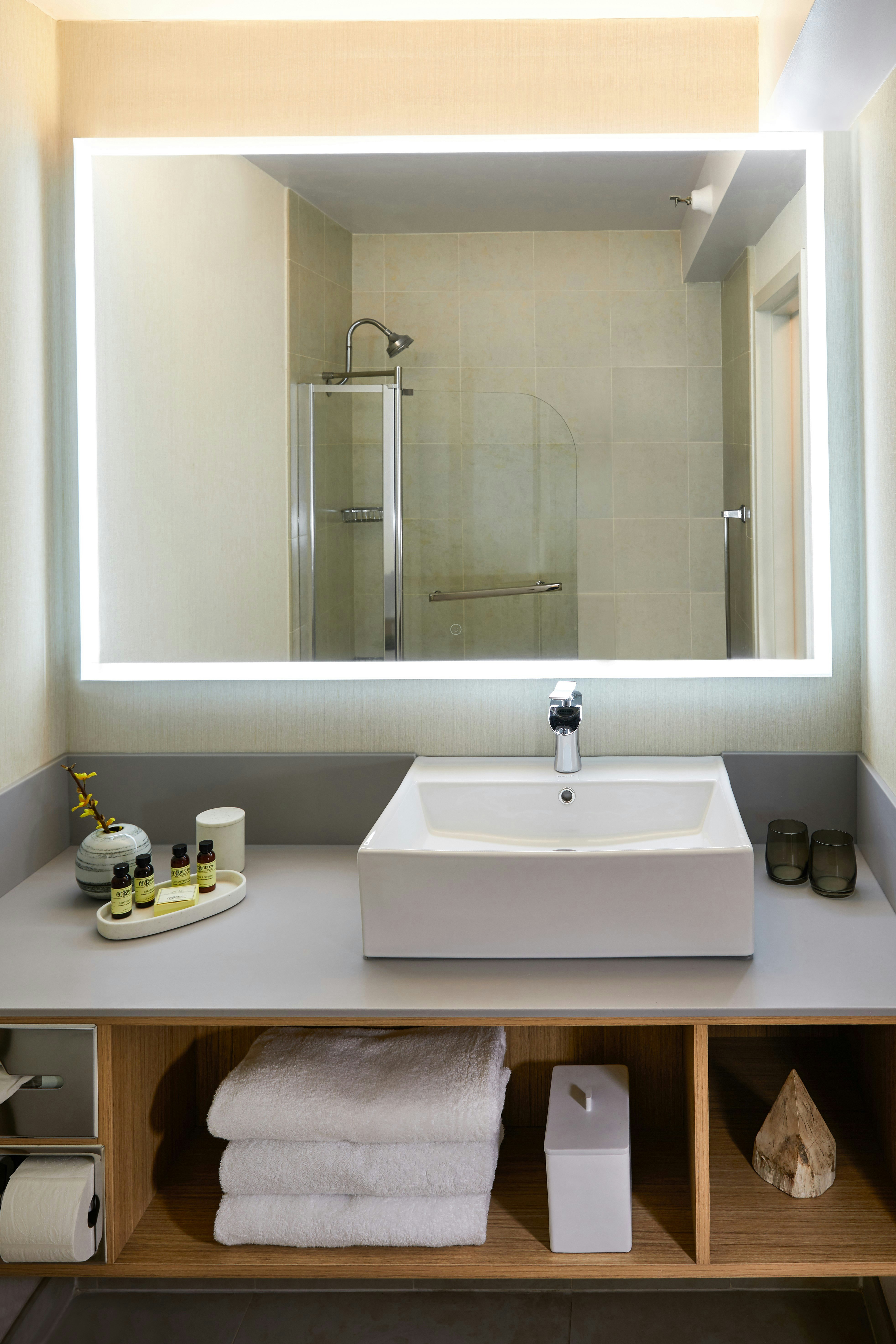 BEI San Francisco Trademark Collection by Wyndham 16/16