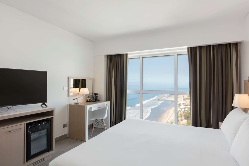 DoubleTree by Hilton Mazatlan 19/81