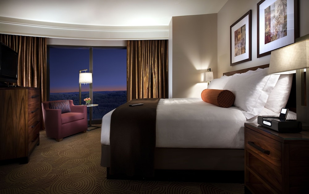 The Fox Tower At Foxwoods 21/51