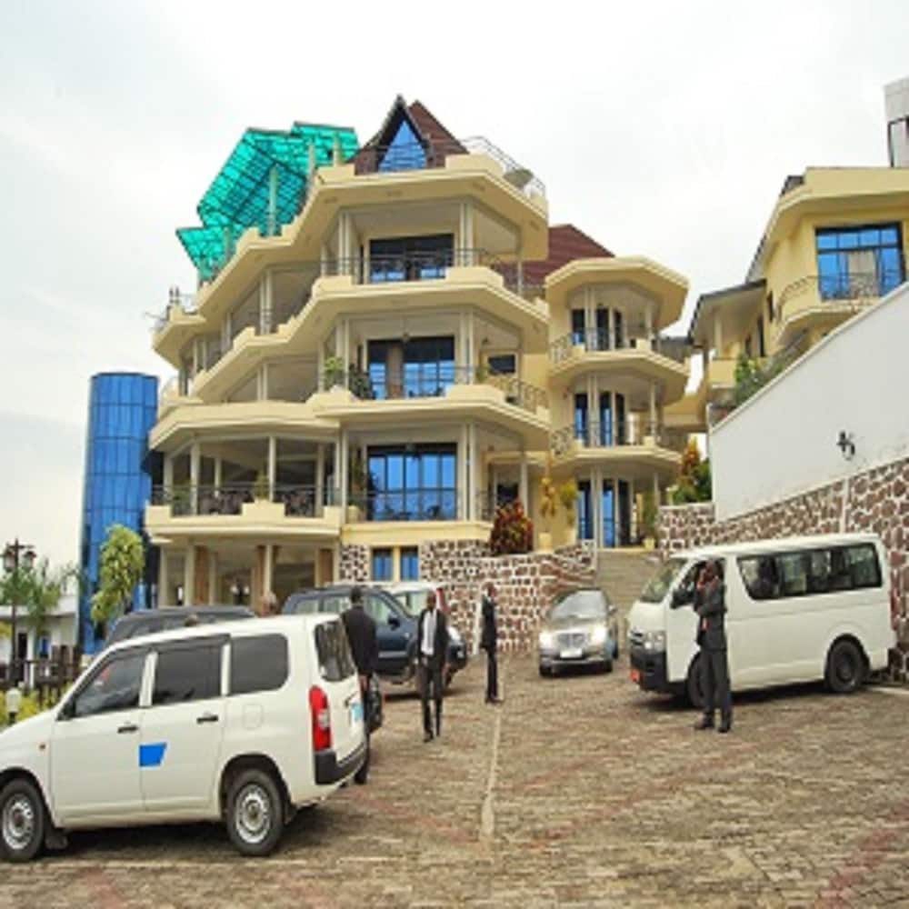 Best Outlook Hotel 40/50