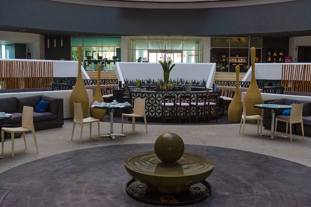 Altitude By Krystal Grand Punta Cancun All Inclusive 54/75