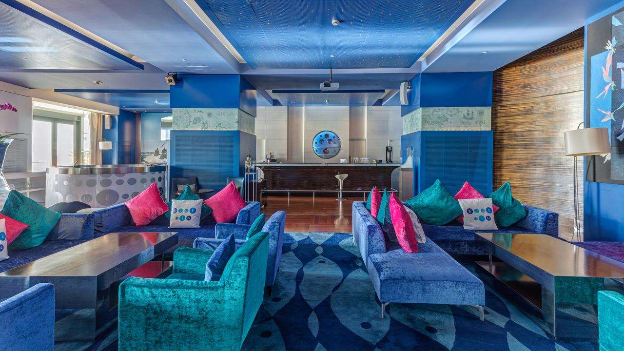 Monte-Carlo Bay Hotel & Resort 25/50