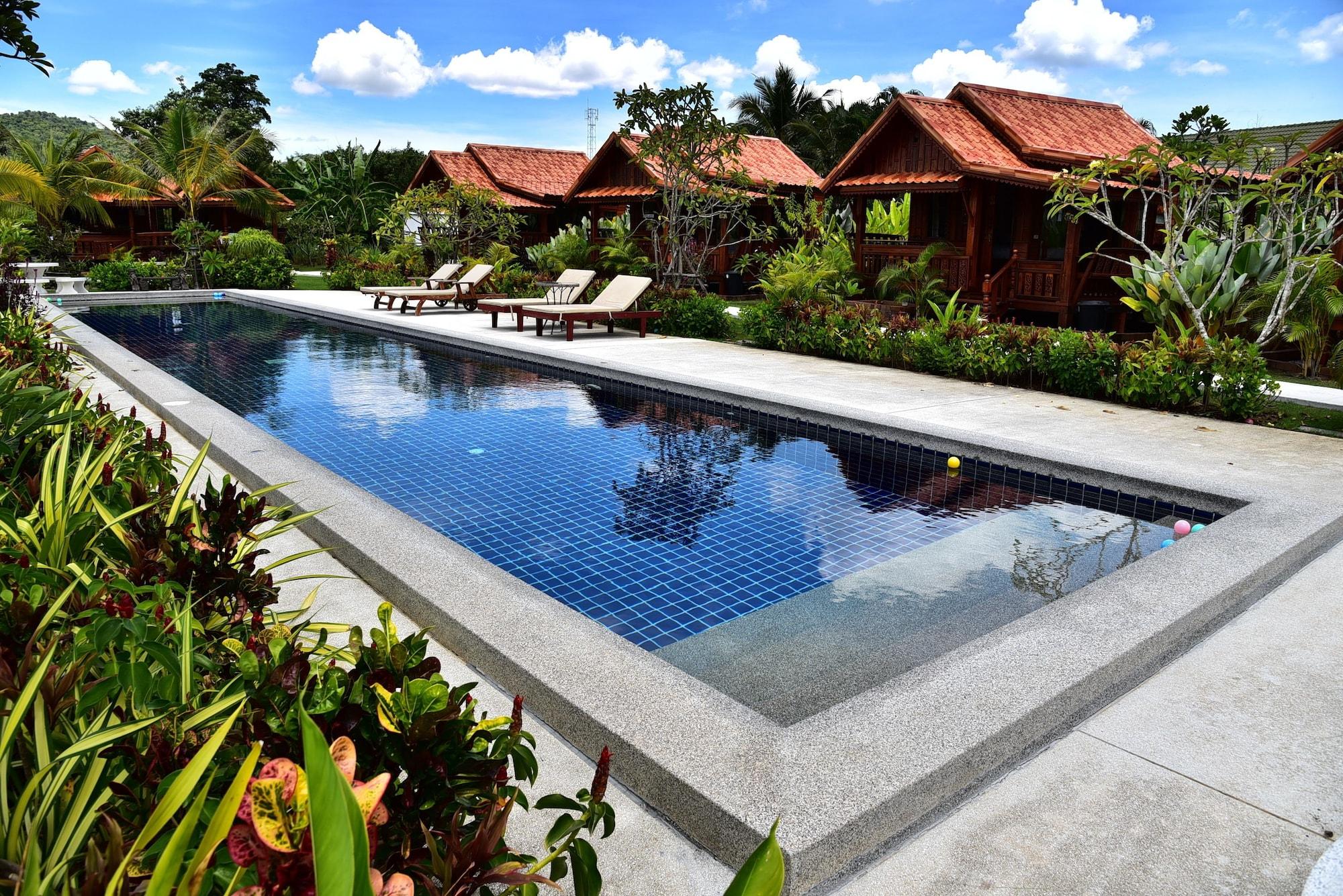 Thai House Resort 43/47