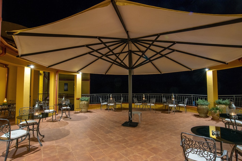 S'Ena Hotel 31/50