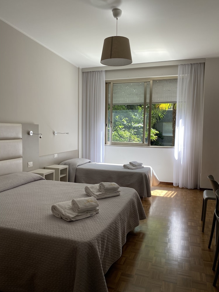 Hotel Due Giardini 22/29