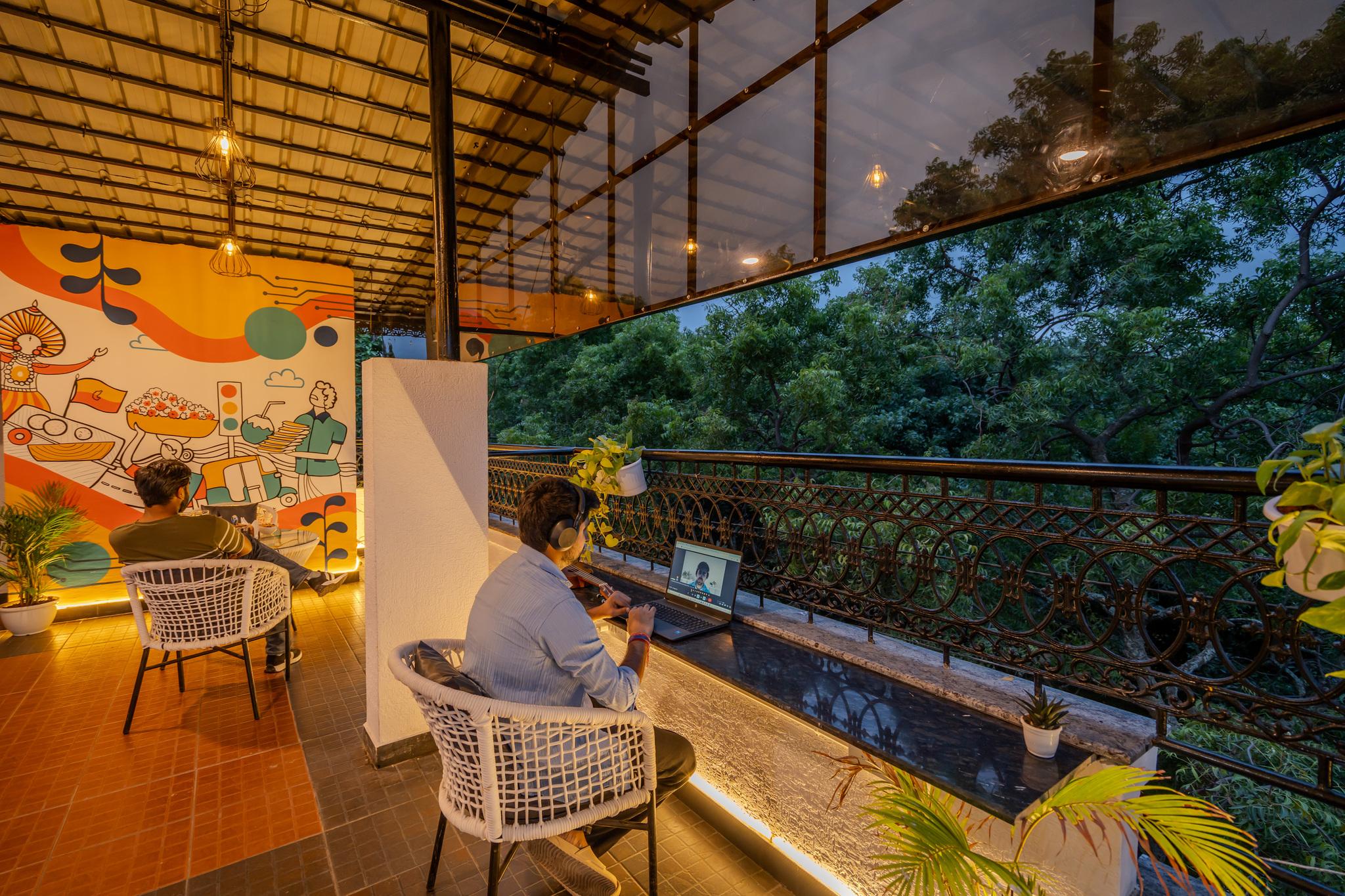 The Social Stays Bangalore 3/7