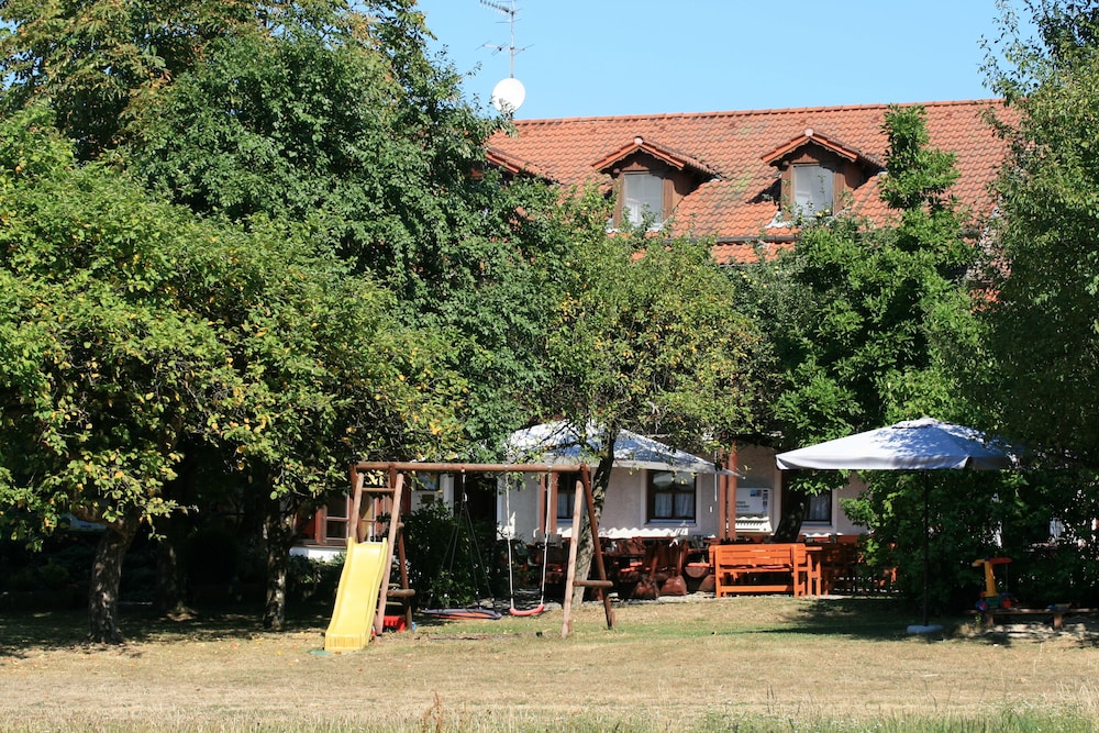 Waldpension Jagerstüberl 37/50