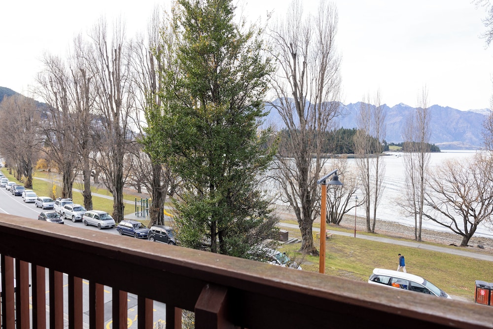 Haka House Queenstown Lakefront 43/50