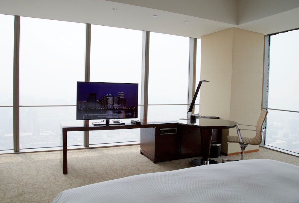 Hilton Shijiazhuang 7/63