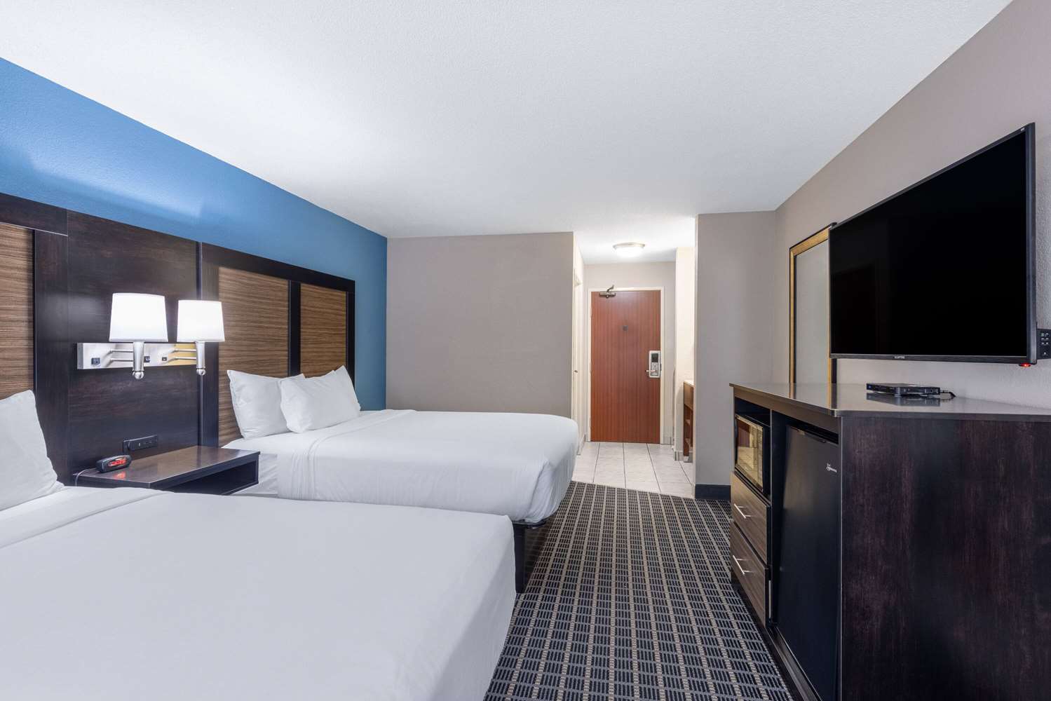 Baymont by Wyndham Kirksville University Area 7/29