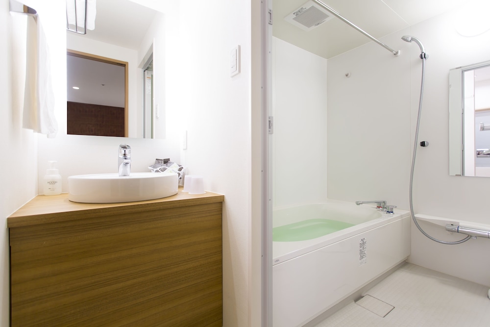 غرفة بريميوم بسريرين منفصلين، Sakura Garden Hotel 4/5