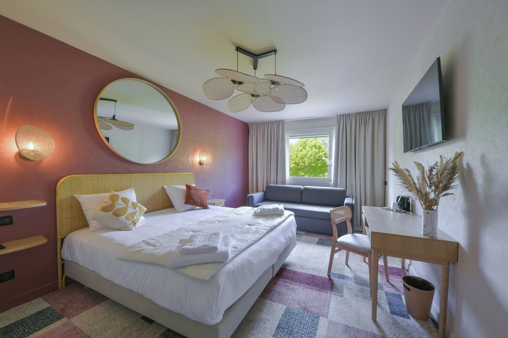 Brit Hotel Bourges L Olympia 21/54
