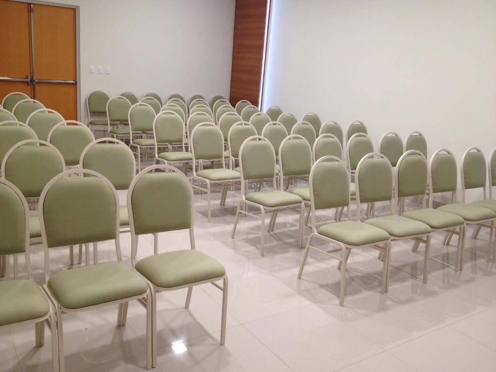 Porto Feliz Executive Hotel 42/50