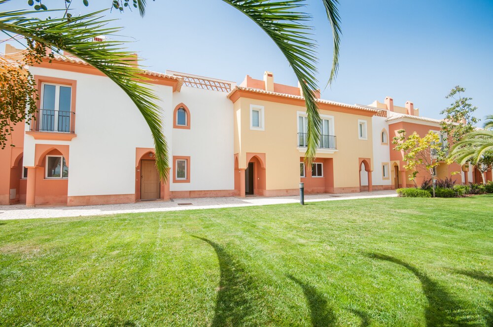 Jardim Da Meia Praia 59/72