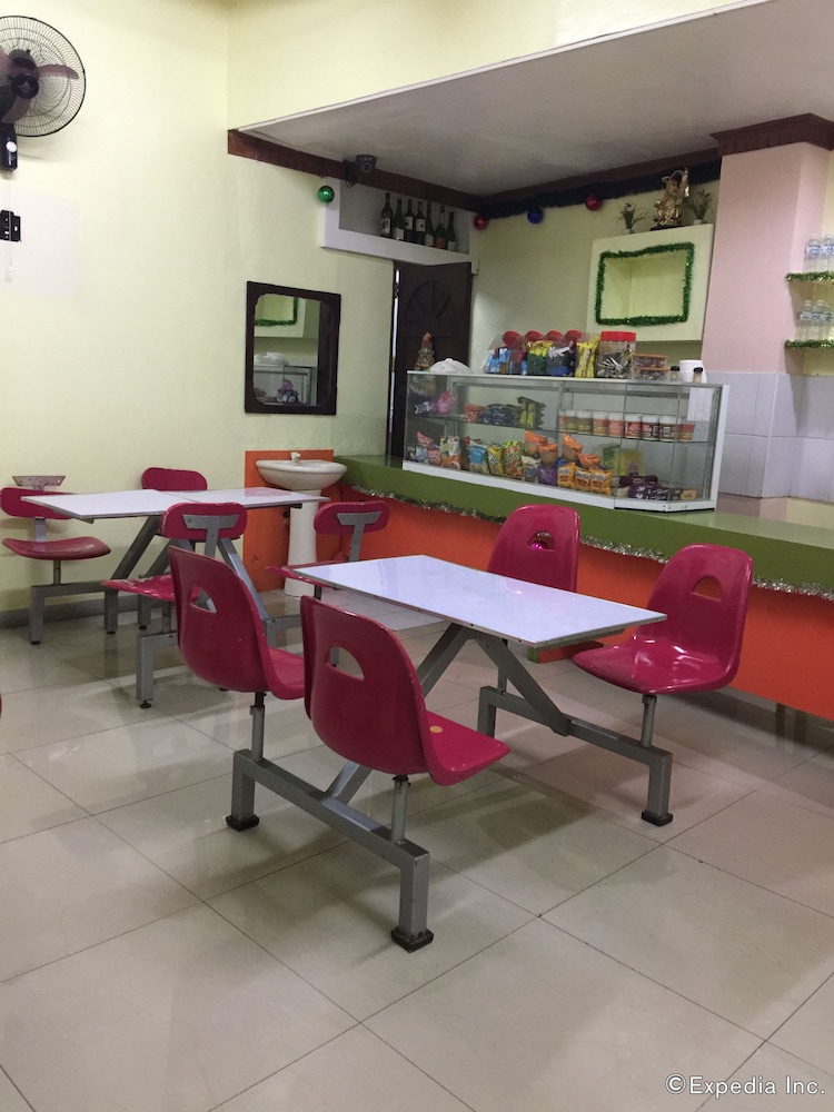 restaurant-cafeteria