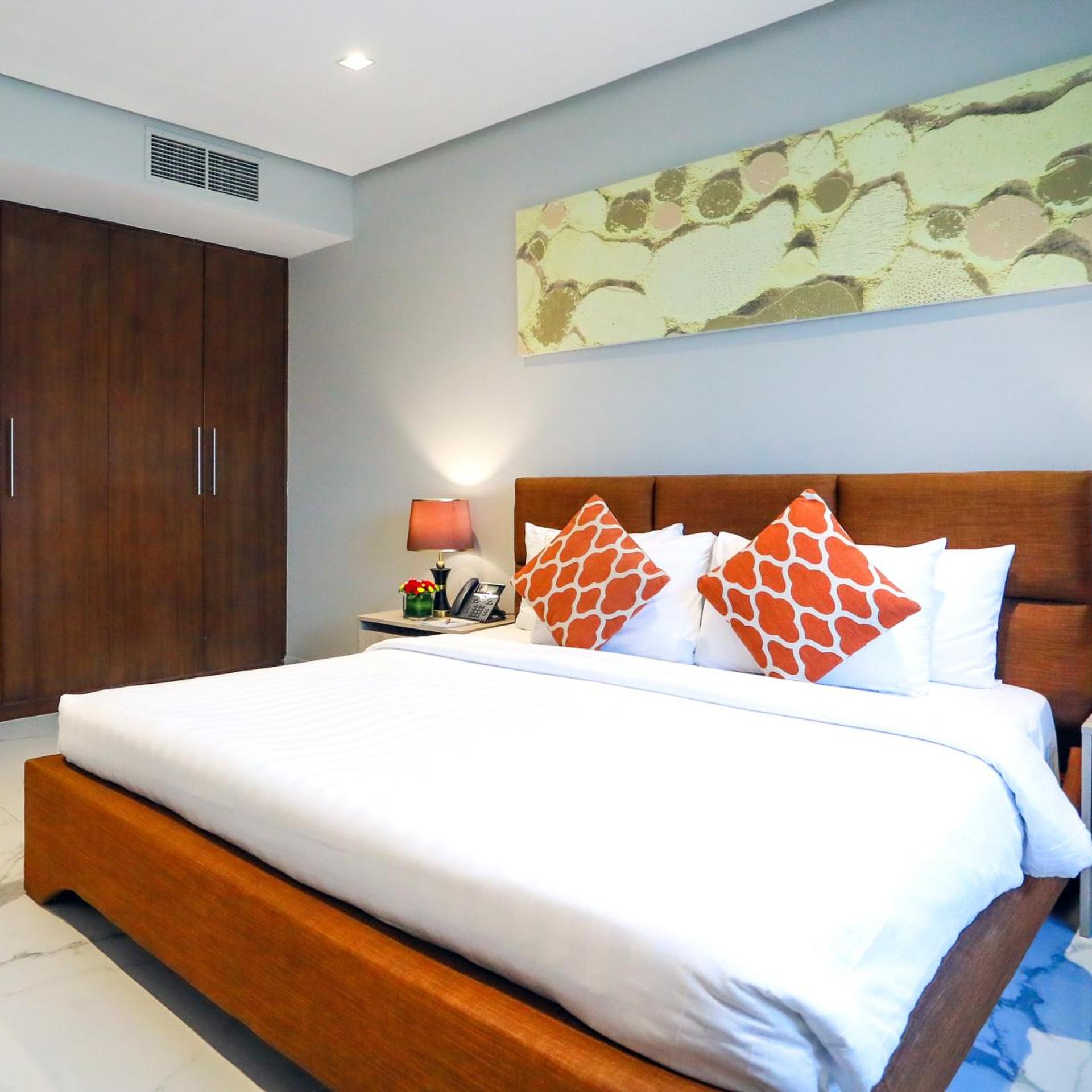 فيلا بمسبح خاص، The Sealoft Boutique Chalets 3/11