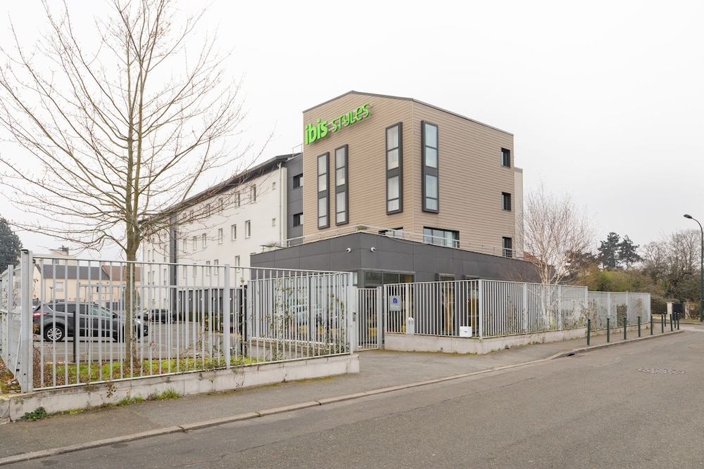 ibis Styles Versailles Saint Quentin en Yvelines Hotel 44/50