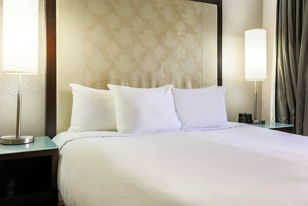 Hyatt Palm Springs Formerly Hyatt Regency Suites Palm Springs 15/59