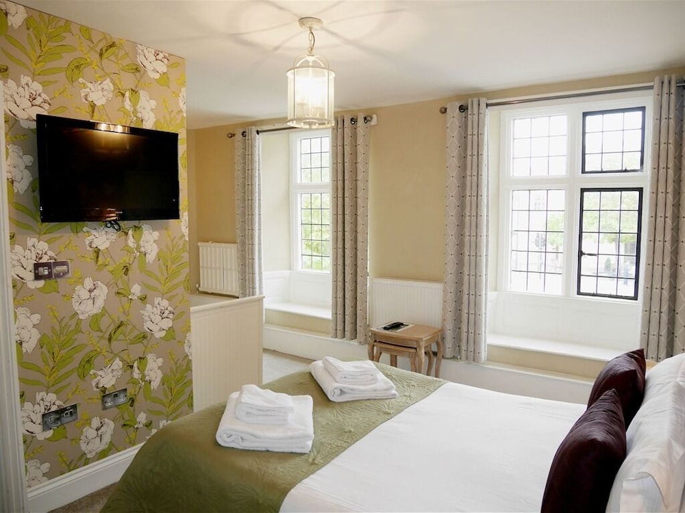The Lansdowne Hotel 42/55