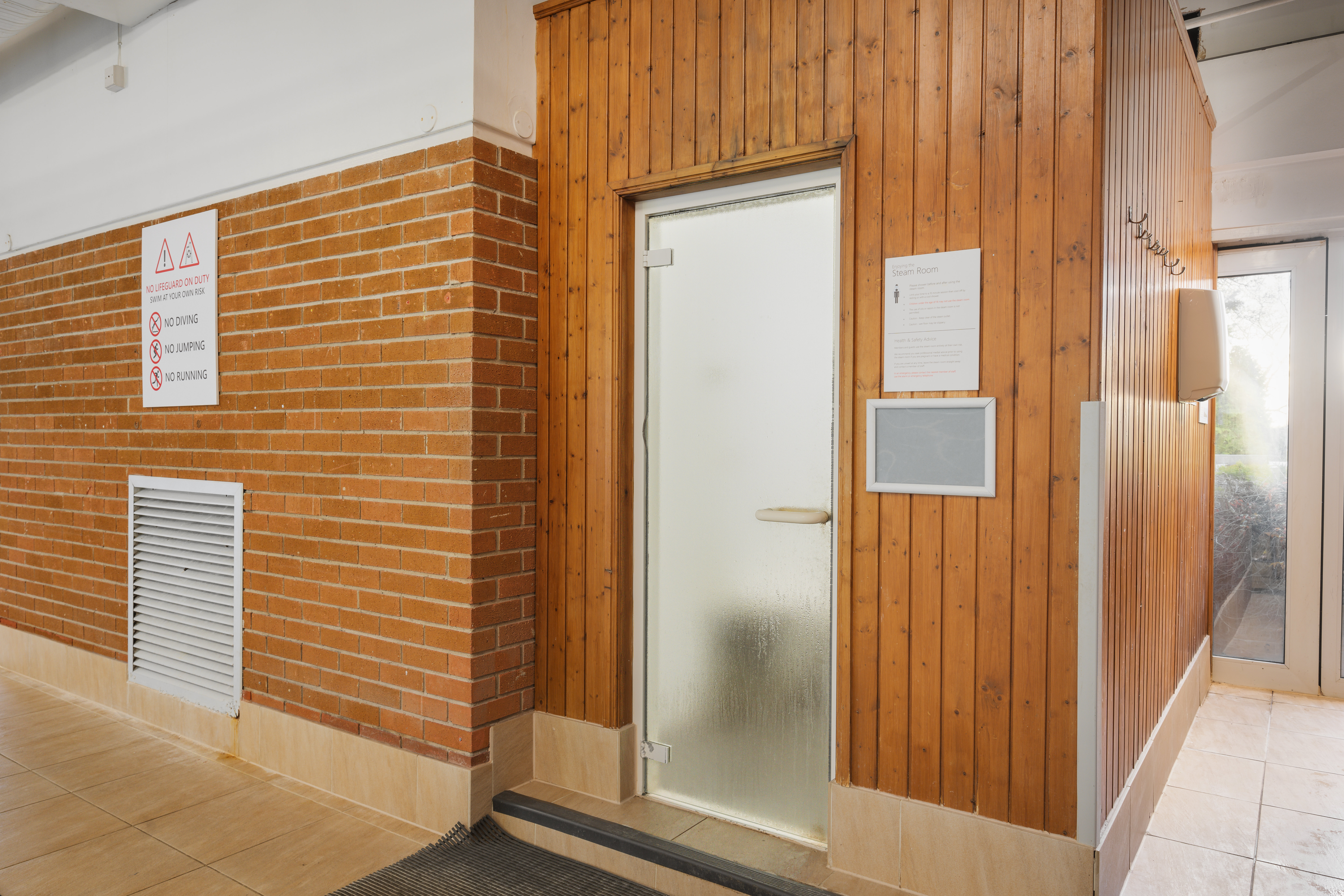 Holiday Inn Norwich 50/50