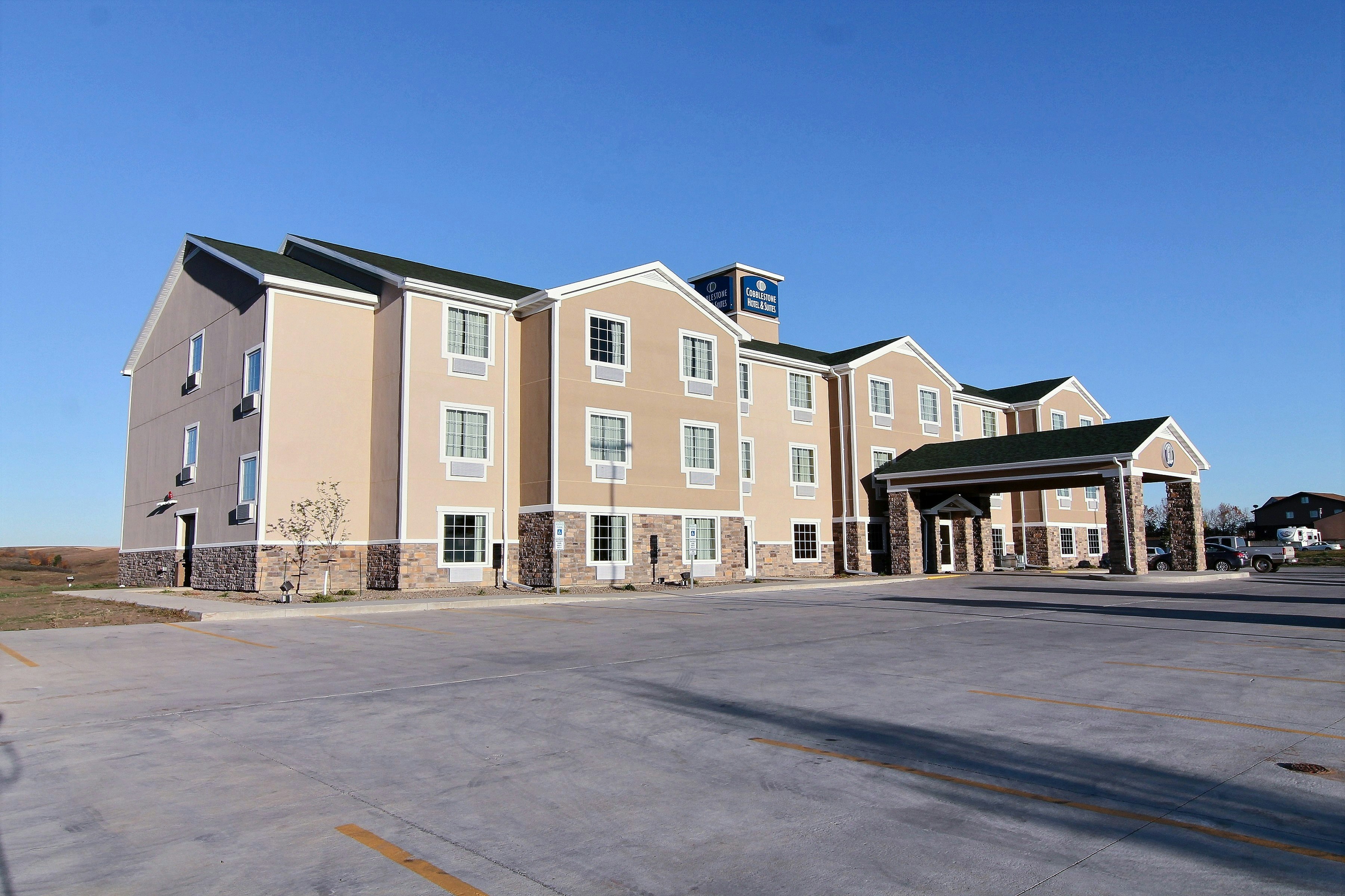 Cobblestone Hotel & Suites - Beulah 59/62