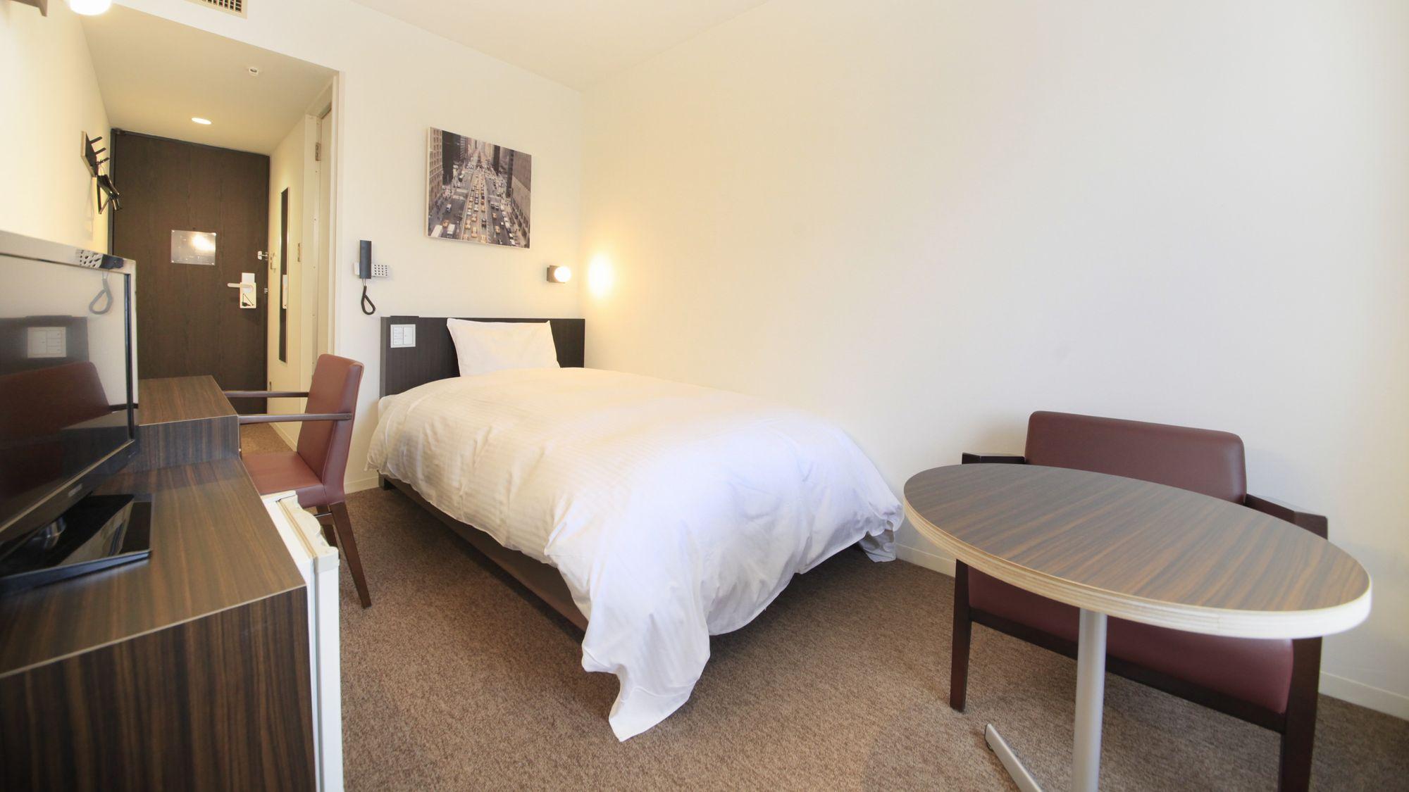 Semi Room, Deluxe, Semi Double Bed, Small