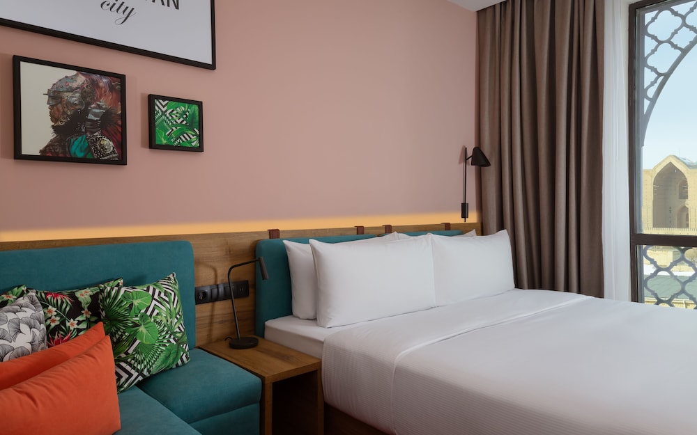 Hampton By Hilton Turkistan 11/44