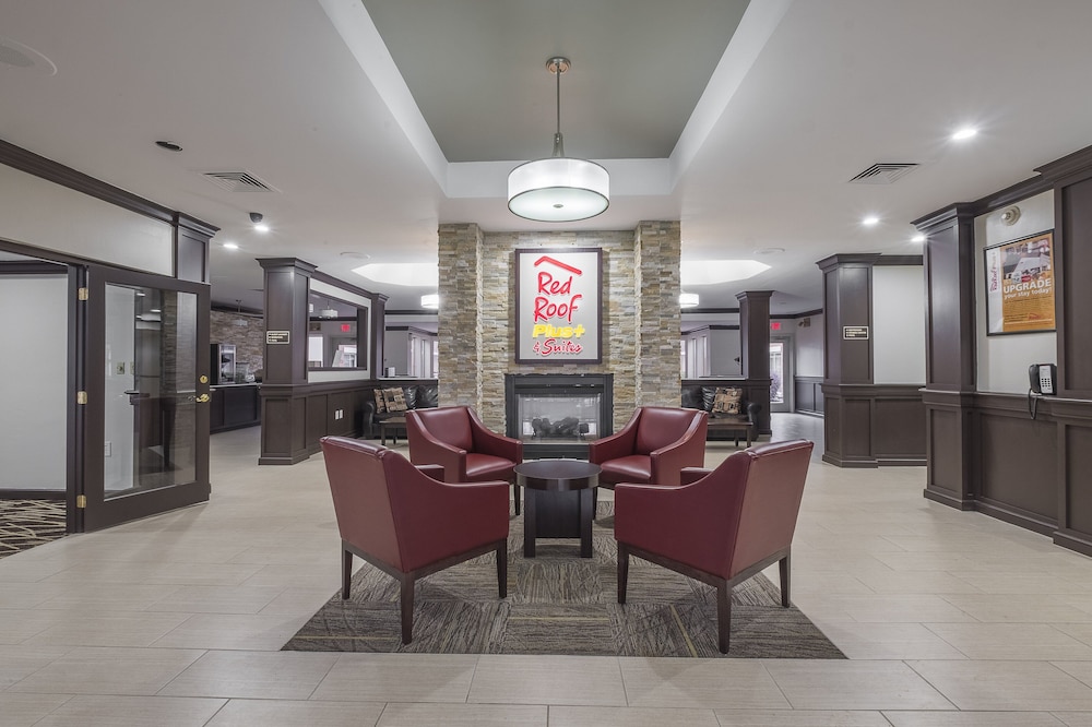 Red Roof PLUS & Suites Knoxville West - Cedar Bluff 37/51