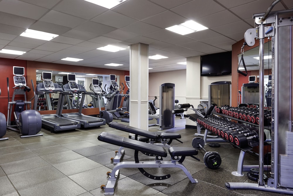 NOVOTEL LONDON STANSTED AIRPORT 23/69