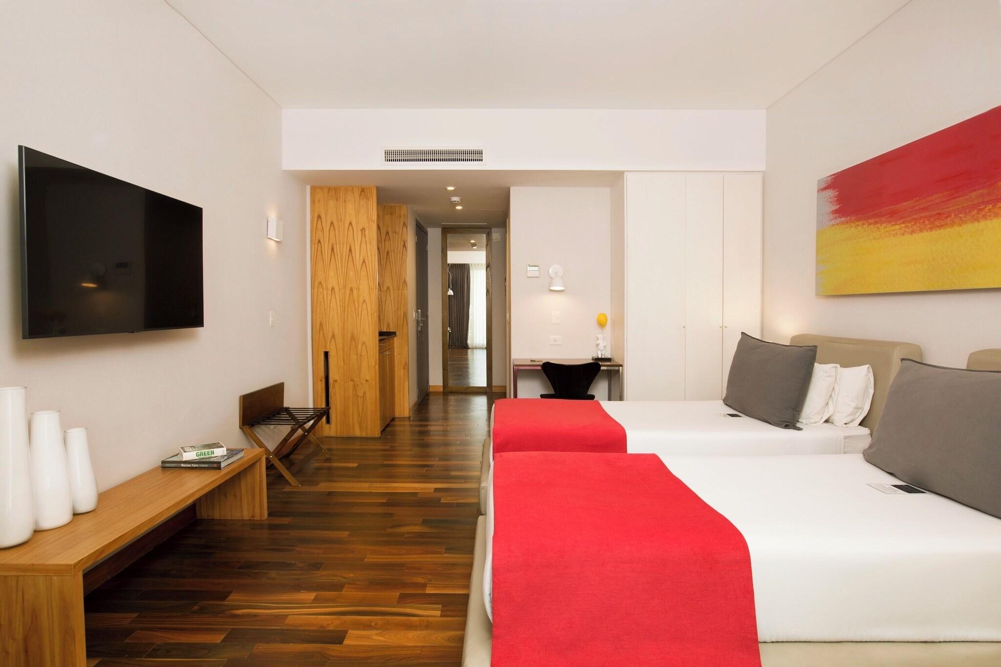غرفة بريميوم بسرير كينج، Palo Santo Hotel 2/10