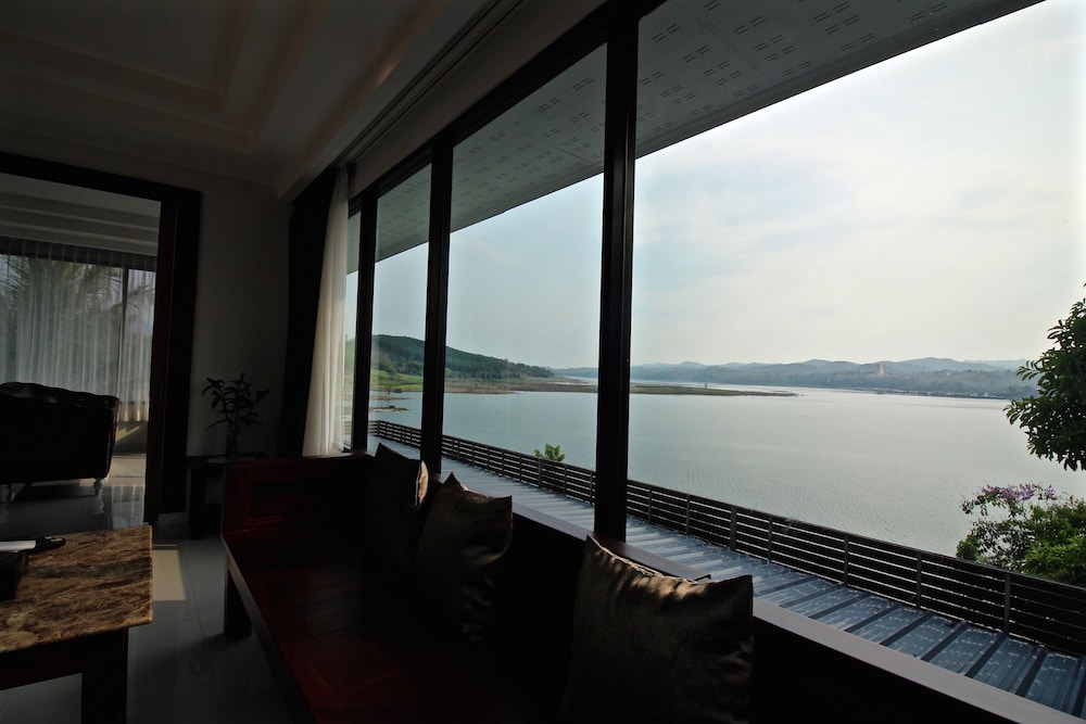 Pornpailin Riverside Resort 24/50