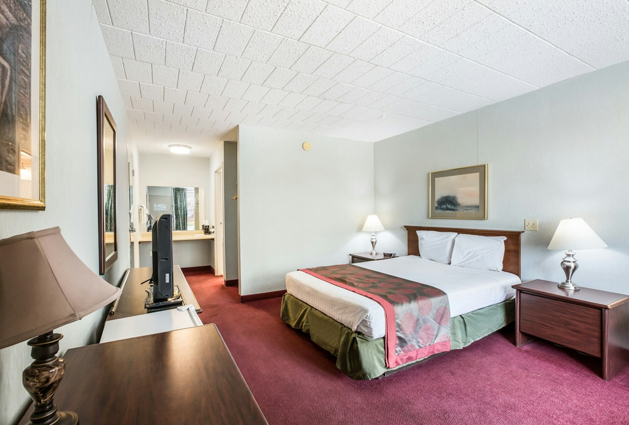Red Carpet Inn and Suites Hazleton 6/23