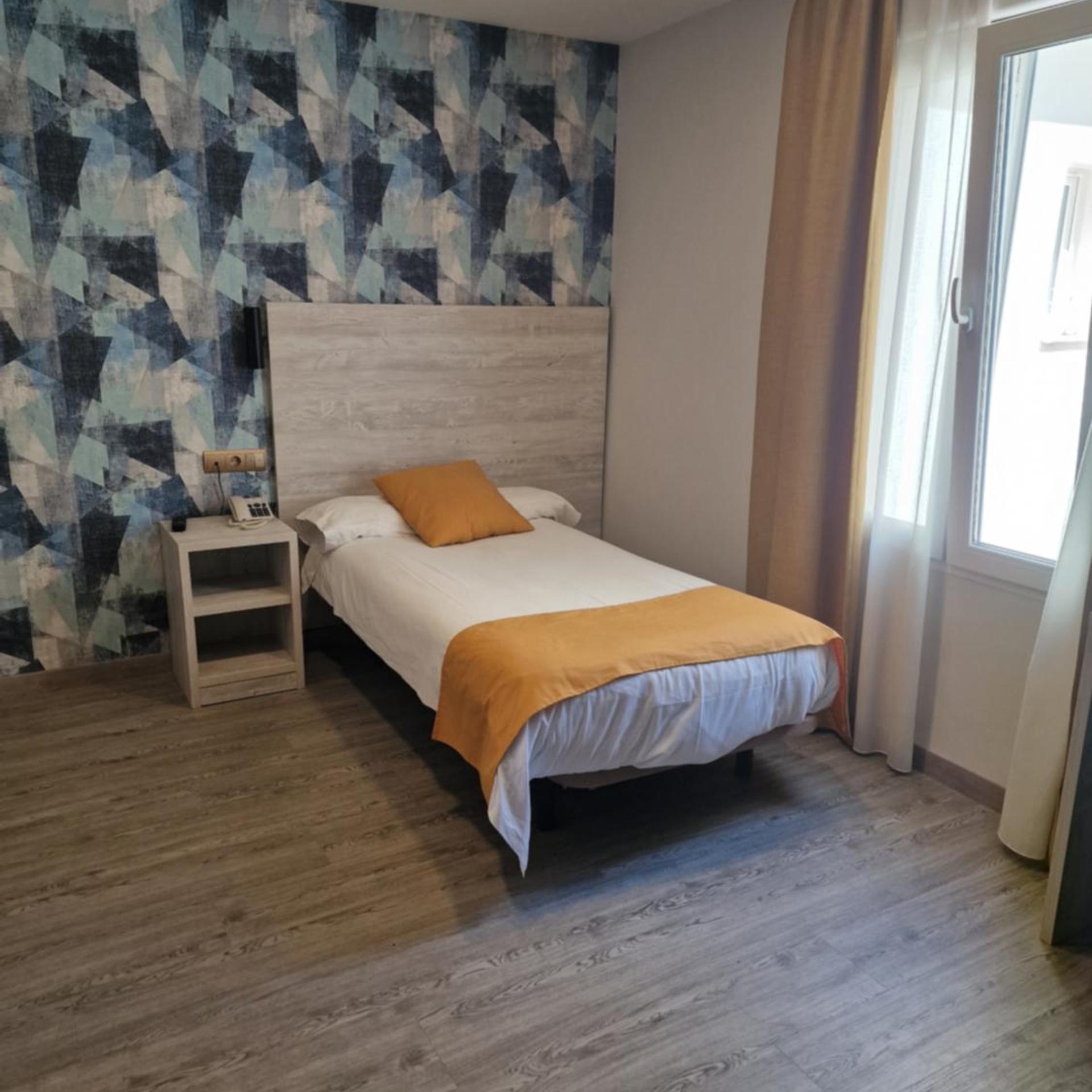 Hotel La Duquesa 12/50