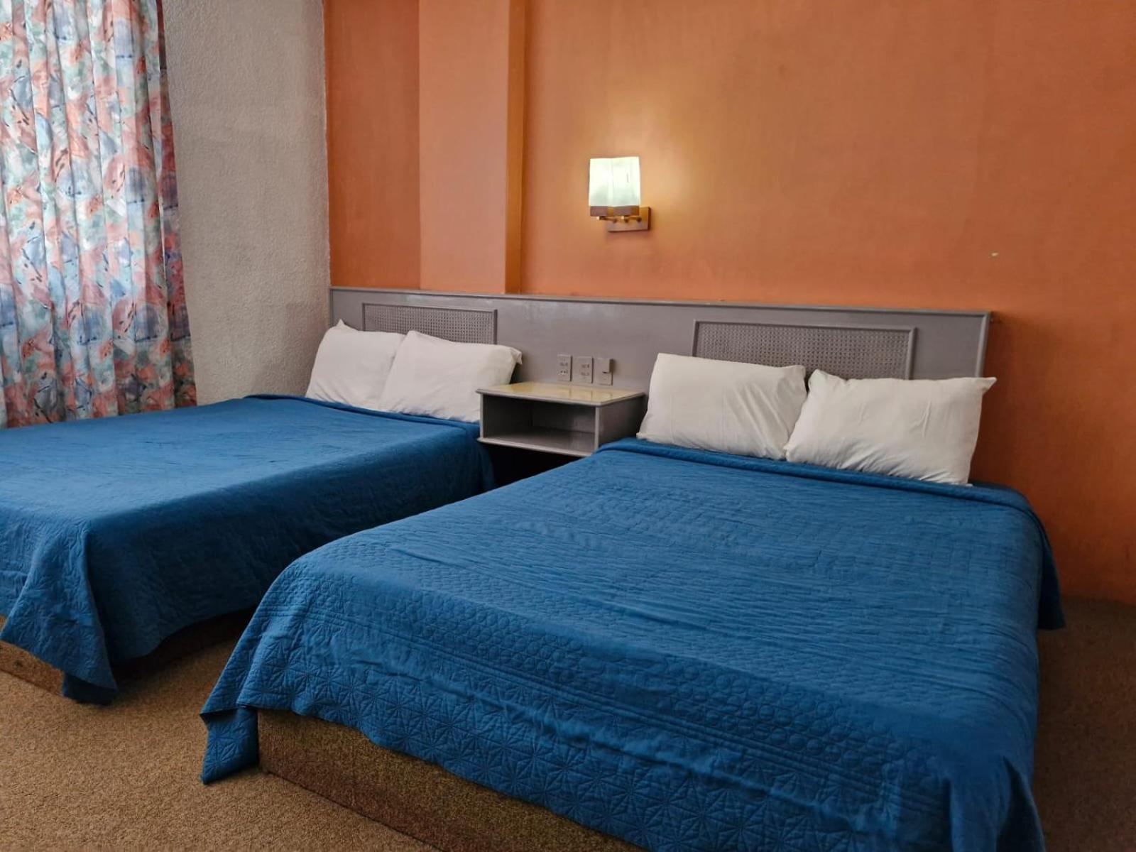 Hotel Parador Del Rio 17/95