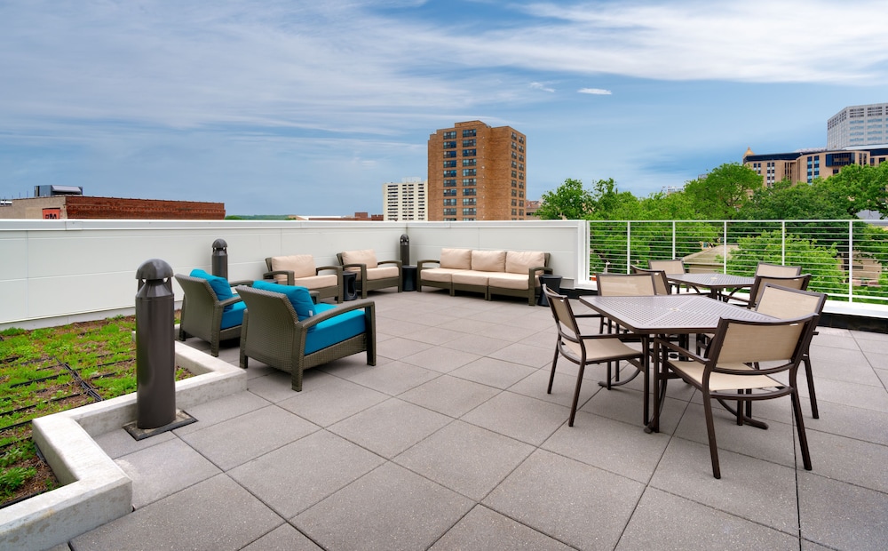 Hyatt House Rochester Mayo Clinic Area 9/50