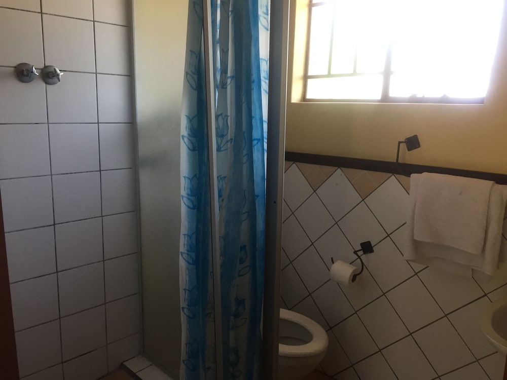 Laphroiag Luxury Chalets 20/21