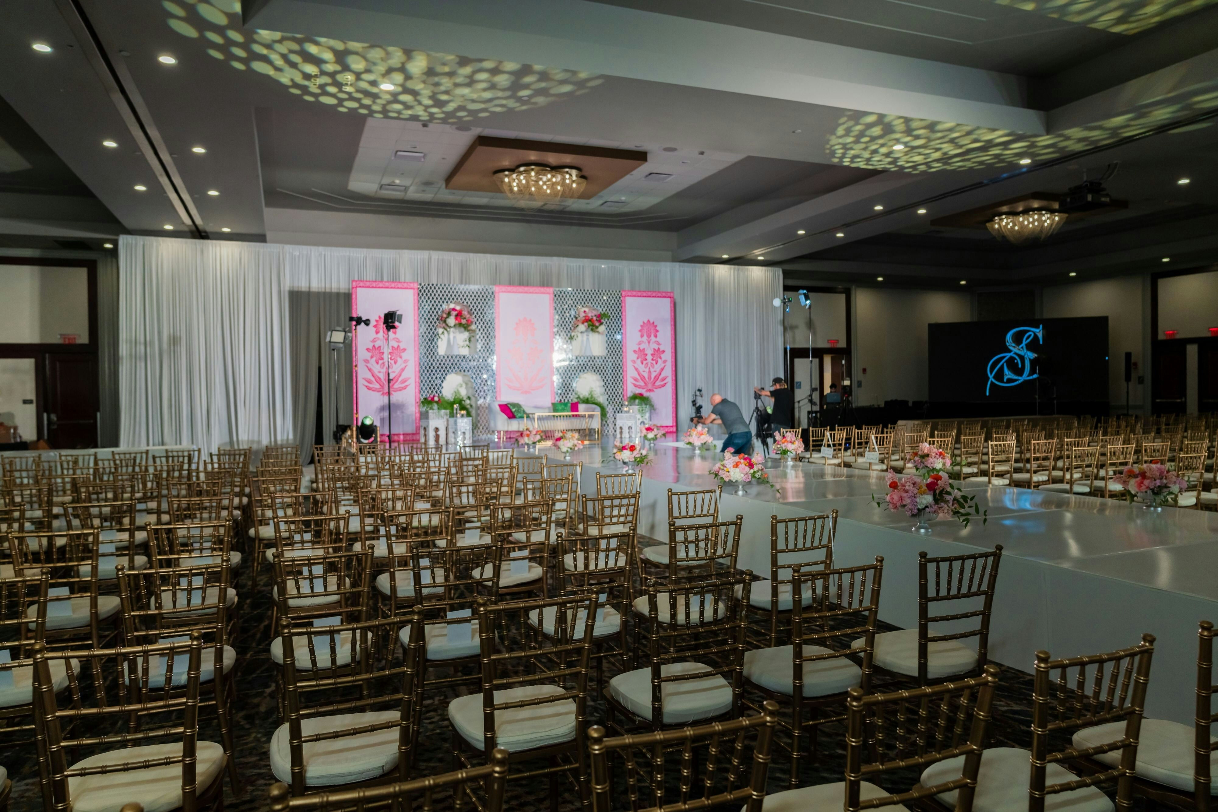 Renaissance Mobile Riverview Plaza Hotel 7/13