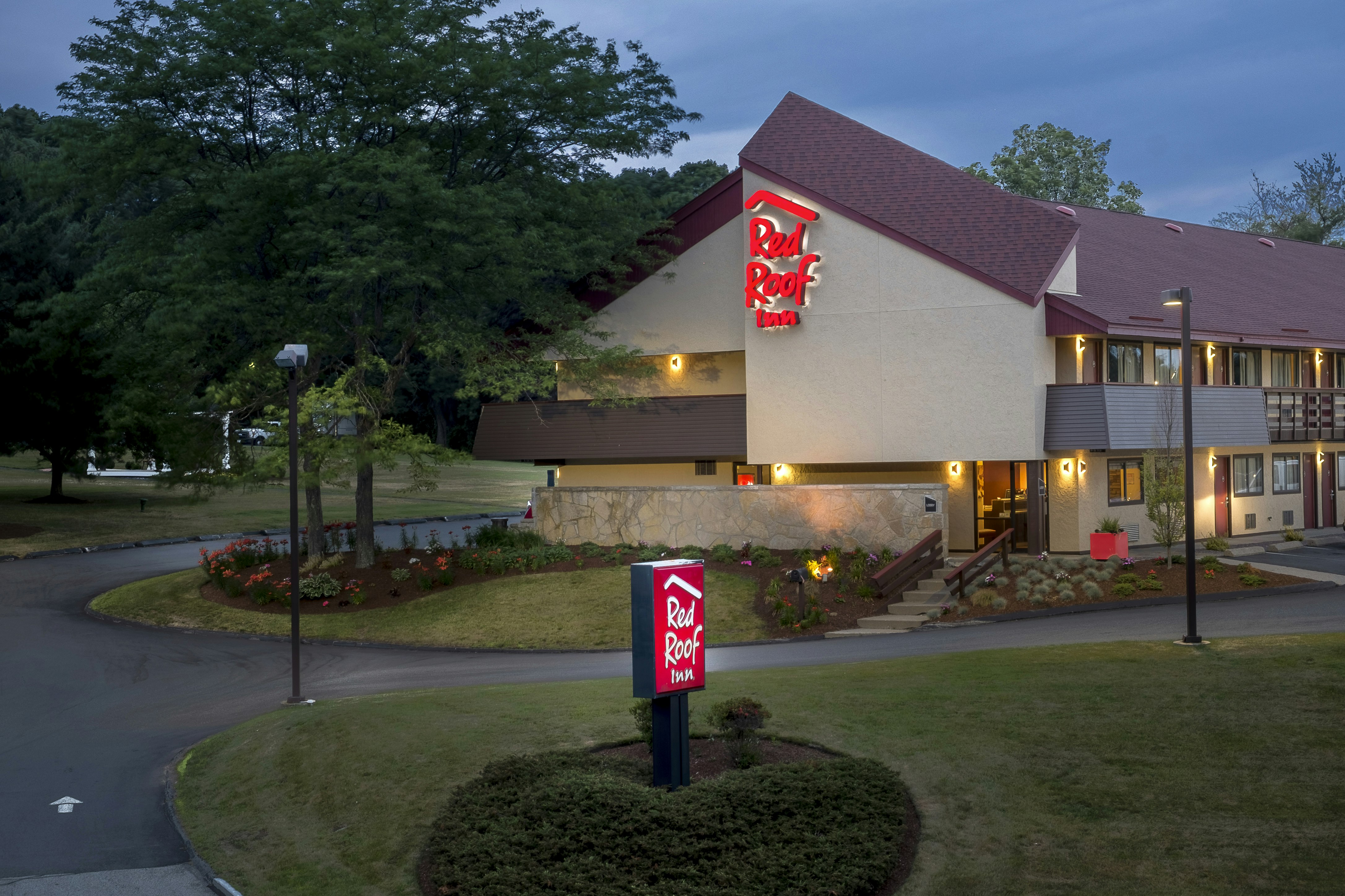 Red Roof Inn Boston - Southborough/Worcester 12/15