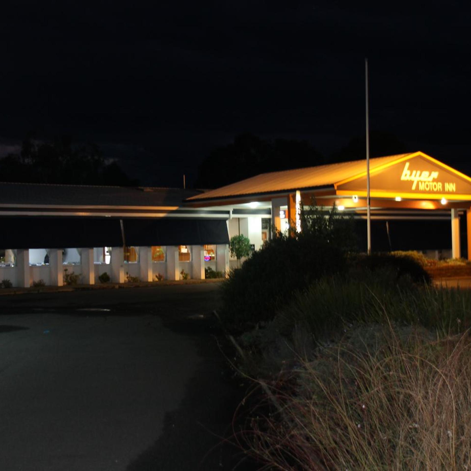 BYER FOUNTAIN MOTOR INN 8/50
