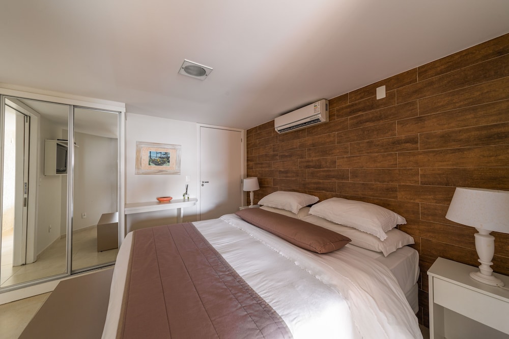 DELUXE, APARTMENT