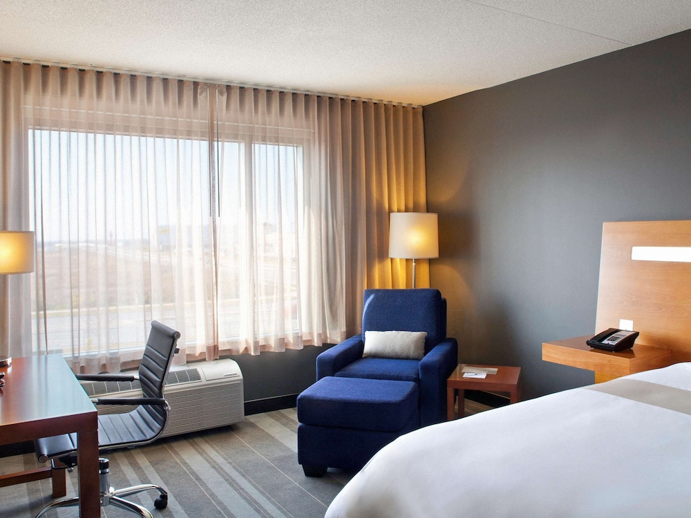 Novotel Toronto Vaughan 17/65