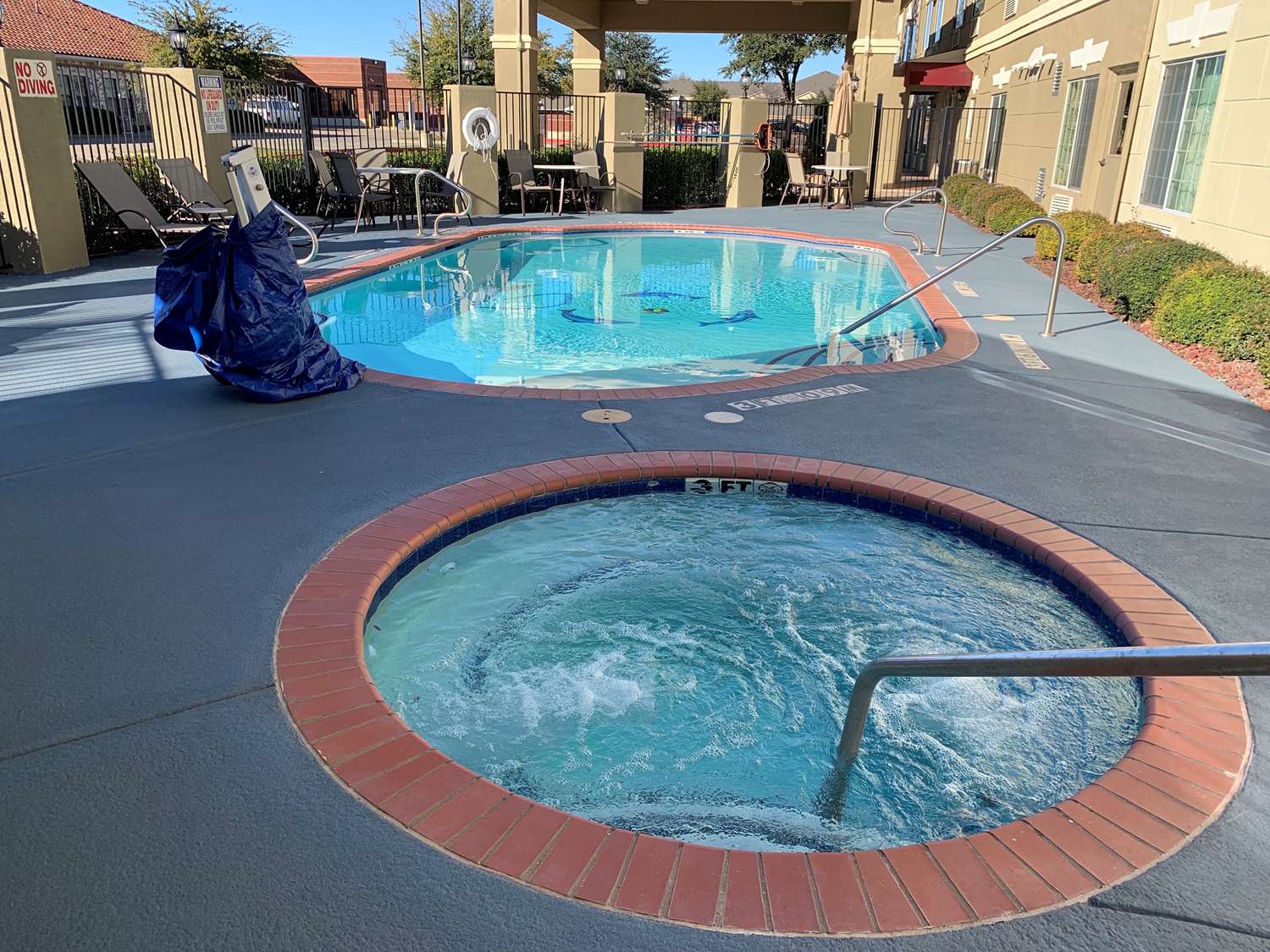 Surestay Plus Hotel By Best Western Mesquite 7/10